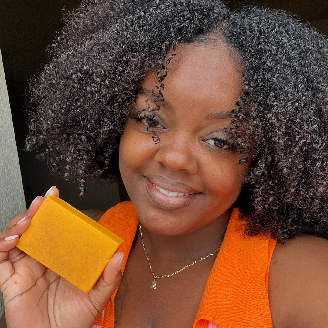 Turmeric Brightening Soap (with Vitamin C, Alpha Arbutin, Oat) 
